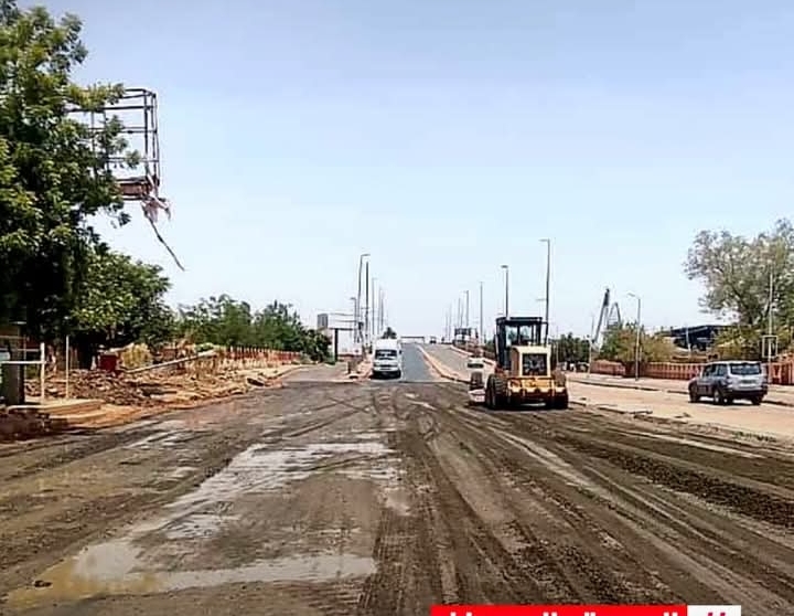 هيئة الطرق والجسور تعالج القطاعات المتهالكه بام درمان