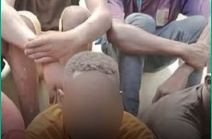 كشف ملابسات بلاغ سرقة مصوغات ذهبية والقبض على 10 متهمين