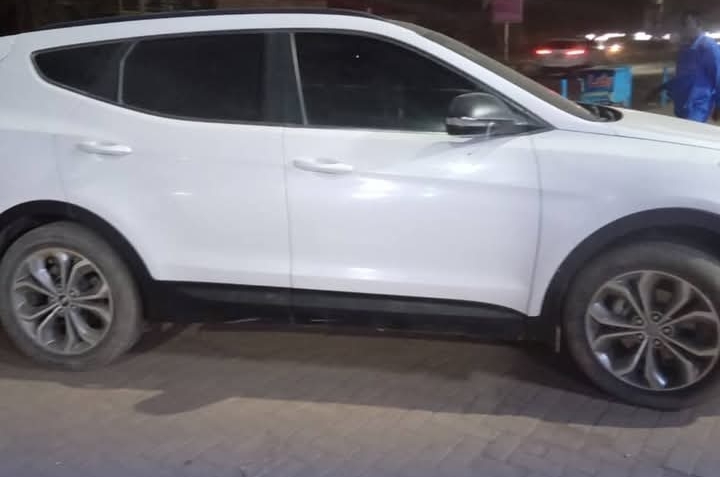 مباحث الأوسط أمدرمان تطيح بمتهم ينشط في تشليع السيارات تحت غطاء تبعيتها لنظامي